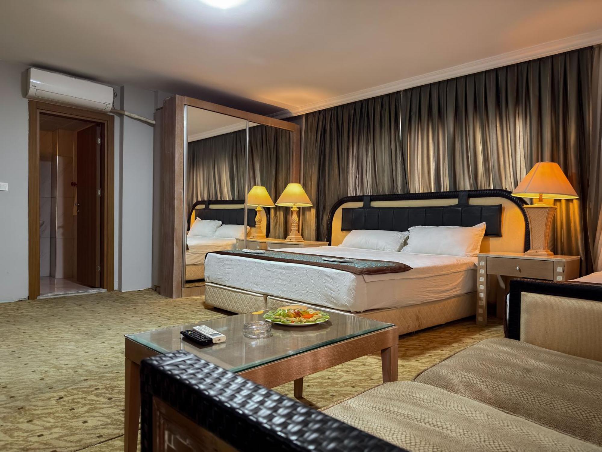 Sever Suites Hotel Анталья Экстерьер фото